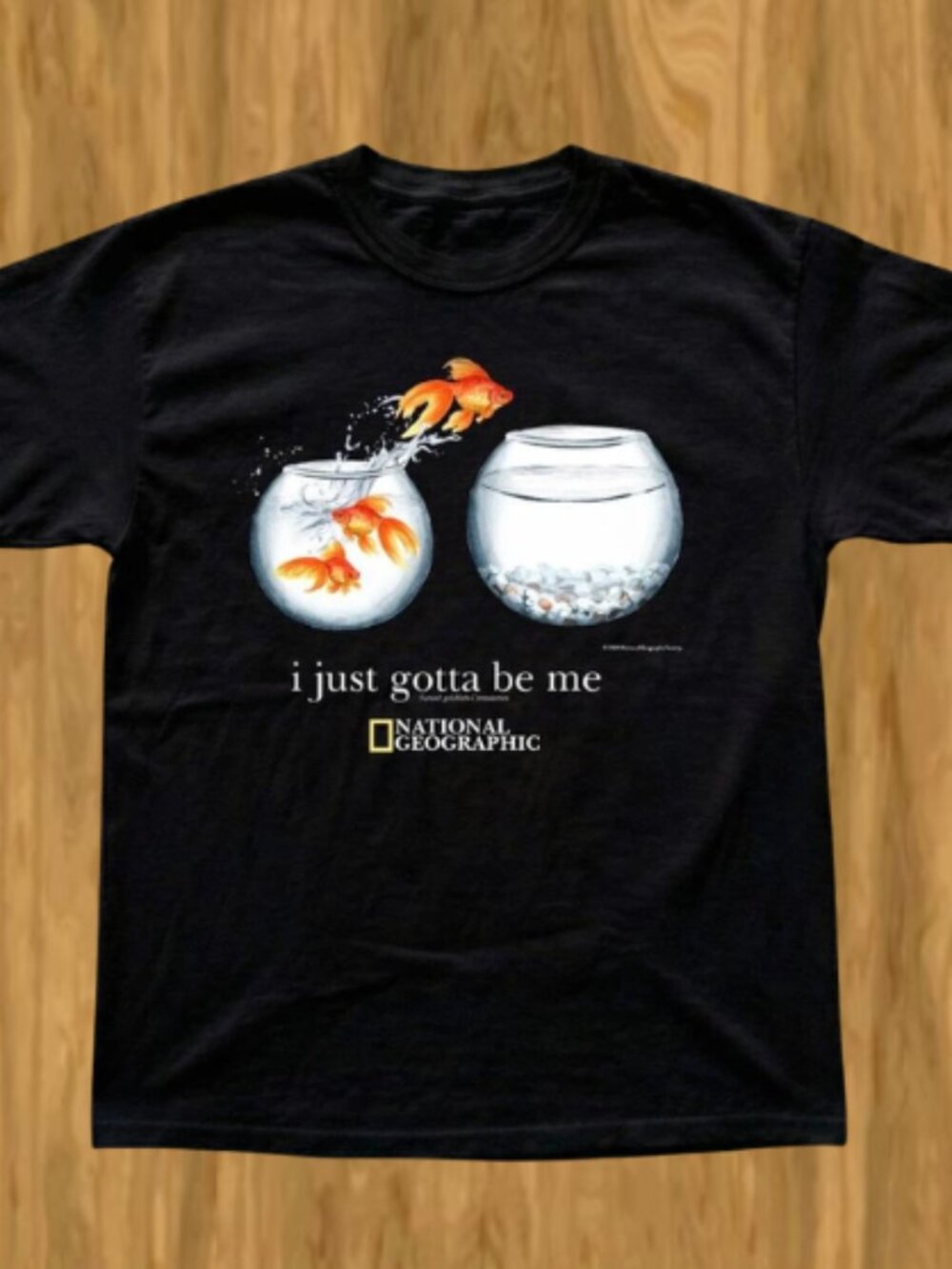 National Geographic goldfish 'I just gotta be me' Unisex T-Shirt